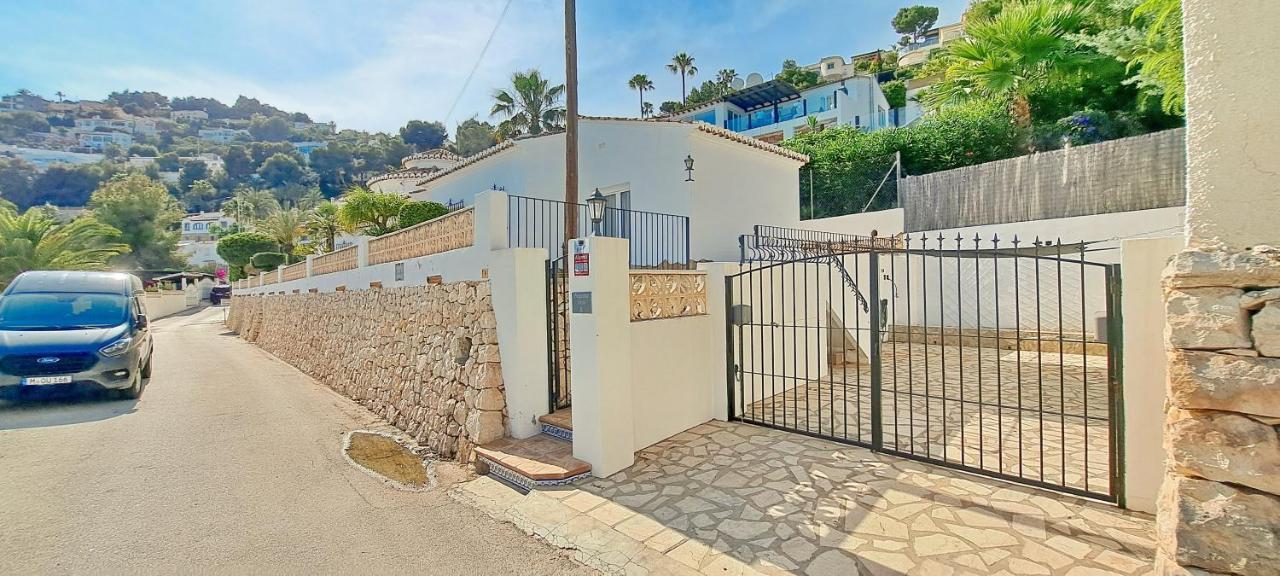 Villa Pequena Joya Solidays Moraira Exterior photo